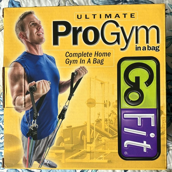 Ultimate Pro Gym in a Bag with manual and DVD. New in original box. - Picture 1 of 6